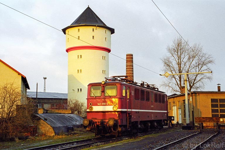 142 059